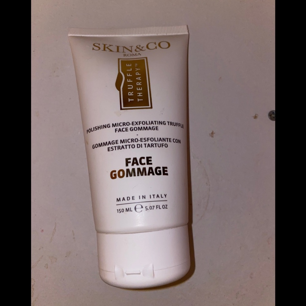 Face gommage
